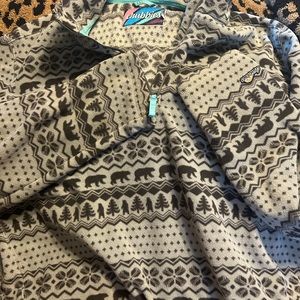 MENS- Chubbies- The Bear Hug pull over fleece. XXL